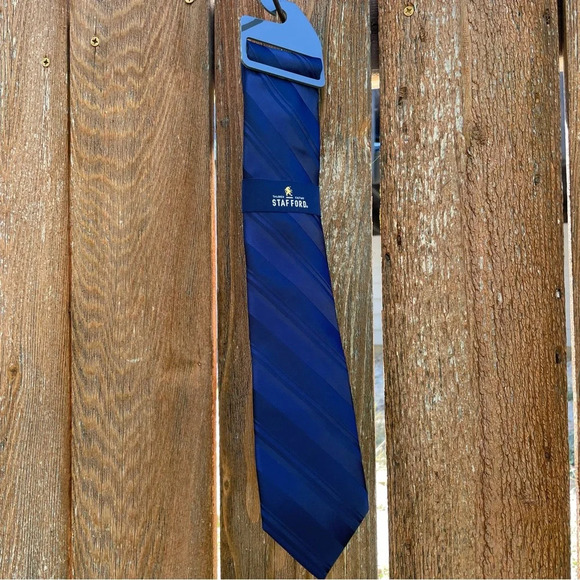 Stafford NWT Dark Navy Blue Striped Tie Men’s - Picture 4 of 5